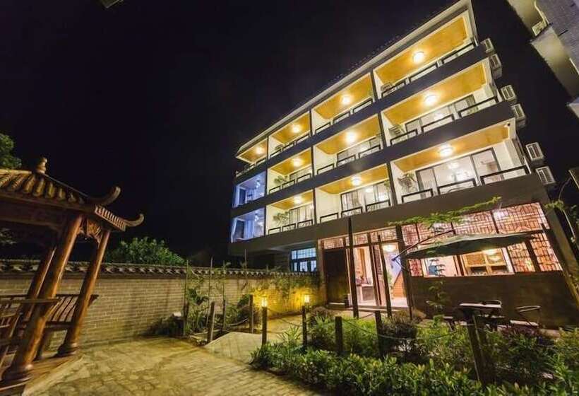 פנסיון Quietyard Yangshuoriverside Holiday