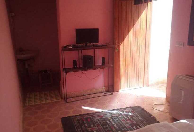 بنسيون Riad Tinfou