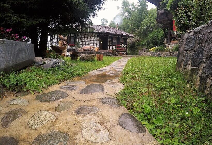 פנסיון Satiroglu Konagi