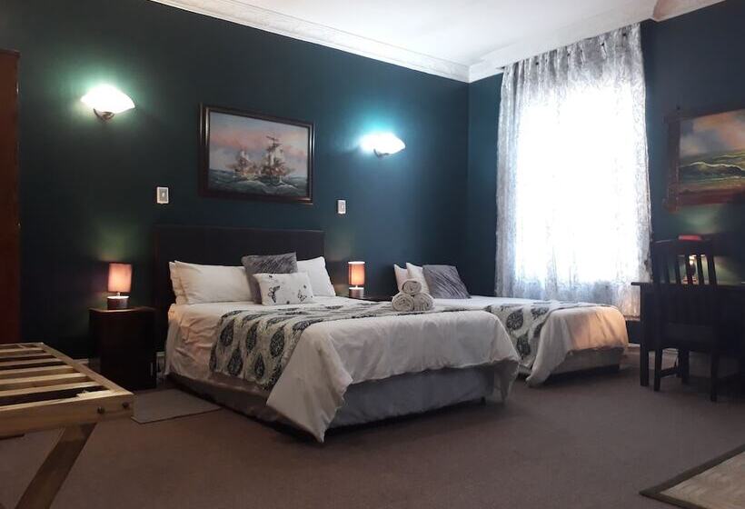 פנסיון The Guest House Standerton