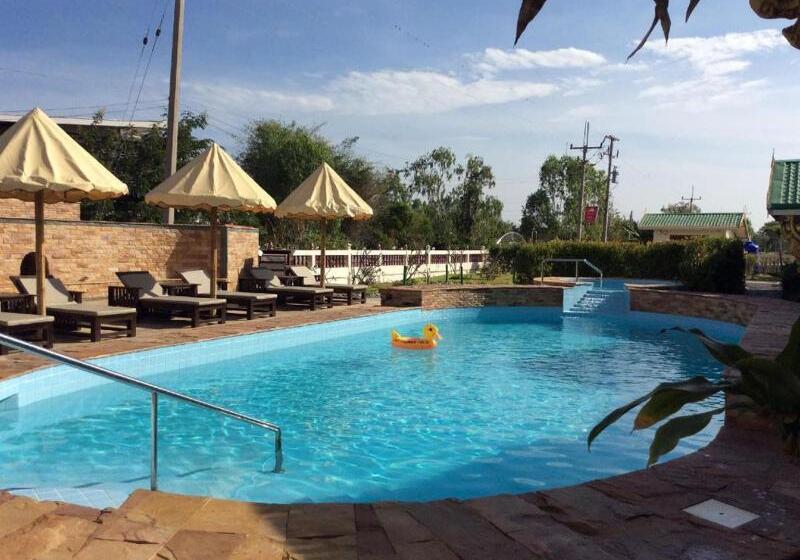 بنسيون The Orchid Resort & Relax