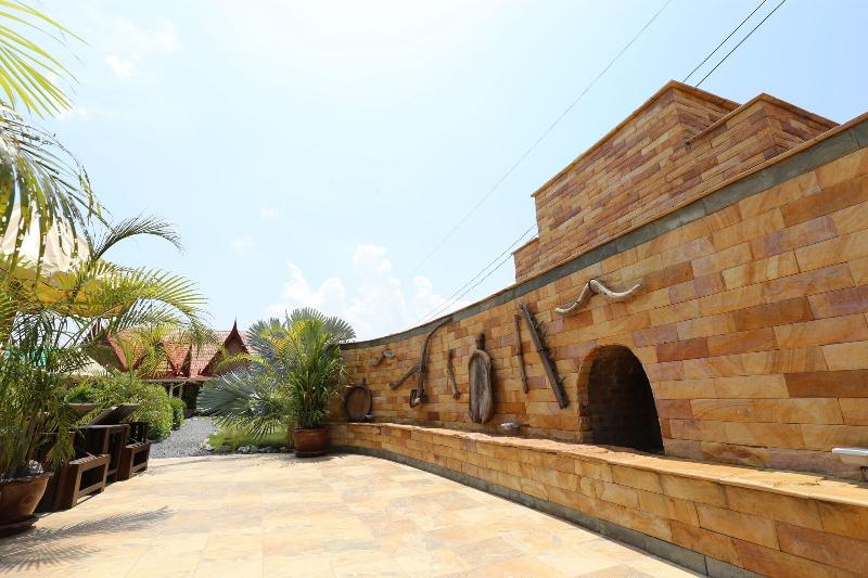 פנסיון The Orchid Resort & Relax