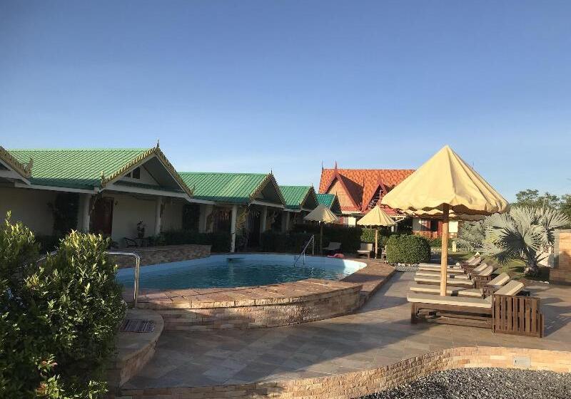 بنسيون The Orchid Resort & Relax
