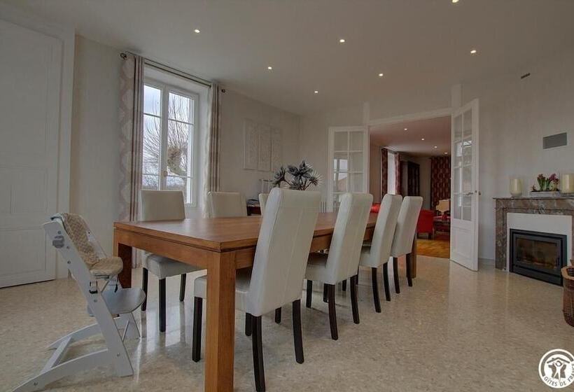 פנסיון Villa La Maternite