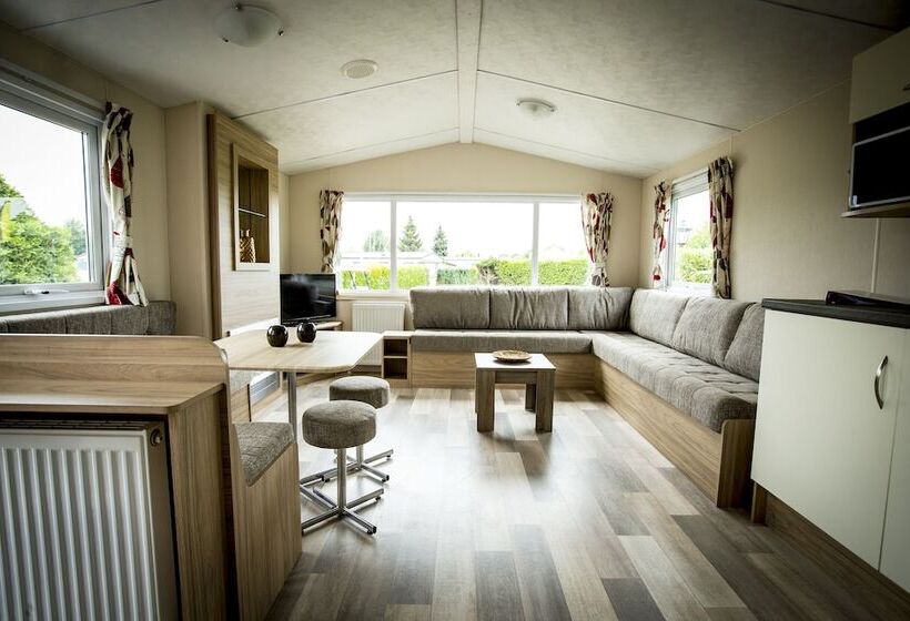 استراحتگاه Holiday Park Duinhoeve