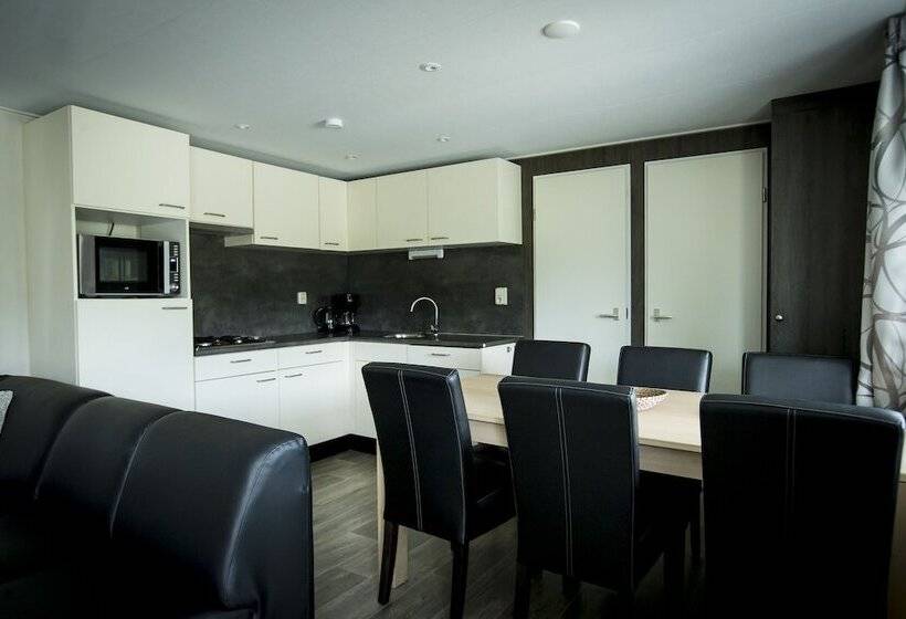 استراحتگاه Holiday Park Duinhoeve