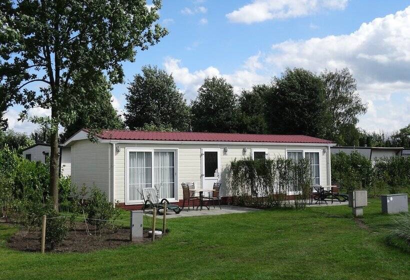 استراحتگاه Holiday Park Duinhoeve