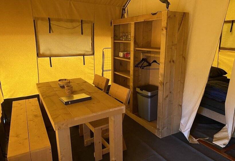 استراحتگاه Holiday Park Duinhoeve