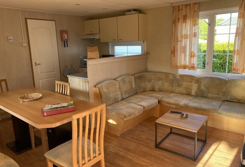 استراحتگاه Holiday Park Duinhoeve