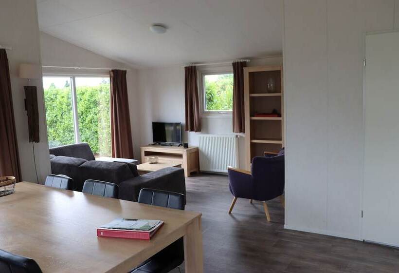 استراحتگاه Holiday Park Duinhoeve