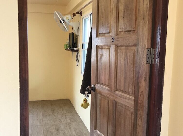 منتجع Khao Kho Papamee Land Mark