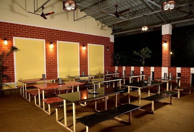 אתר נופש Nature Trails Kundalika, Kolad