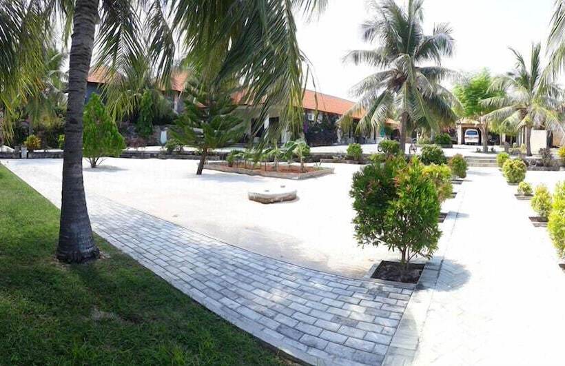 منتجع Nembralanow