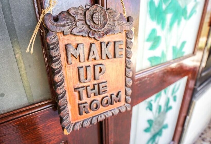 منتجع Nembralanow