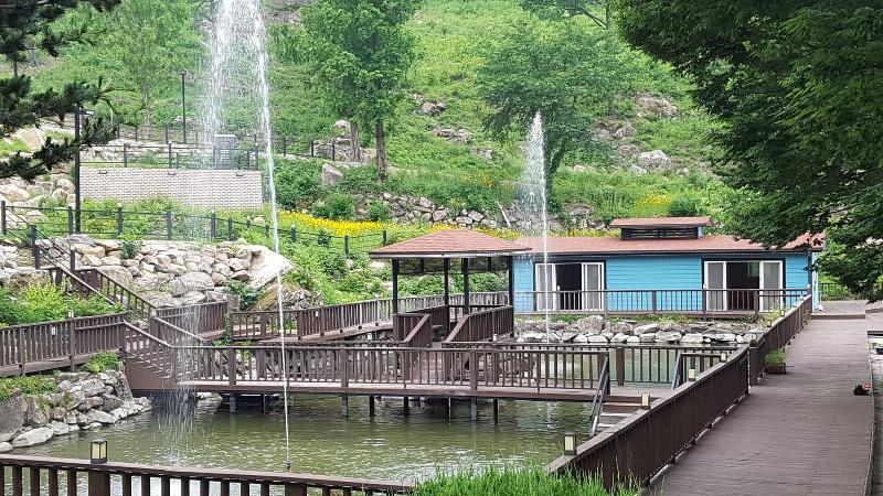 리조트 Nine Valley Park