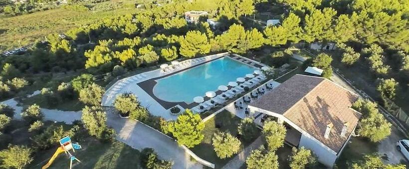 אתר נופש Residence Gli Stingi