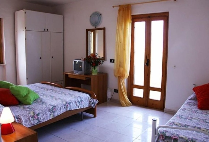 אתר נופש Residence Gli Stingi