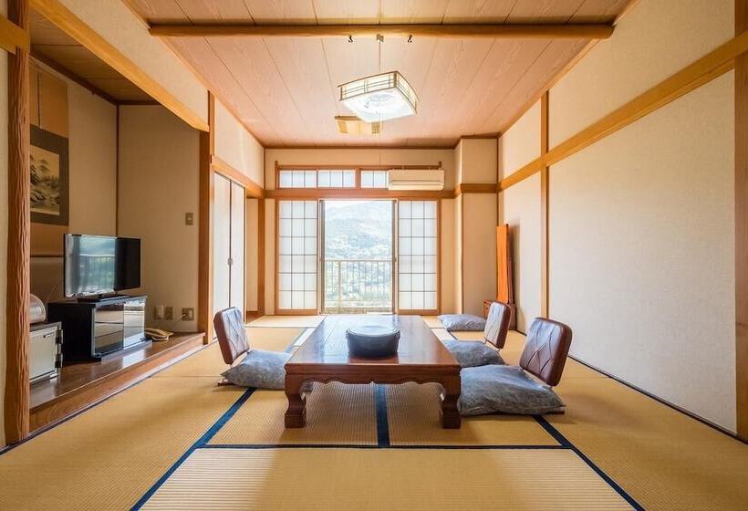 ريوكان Apolosou