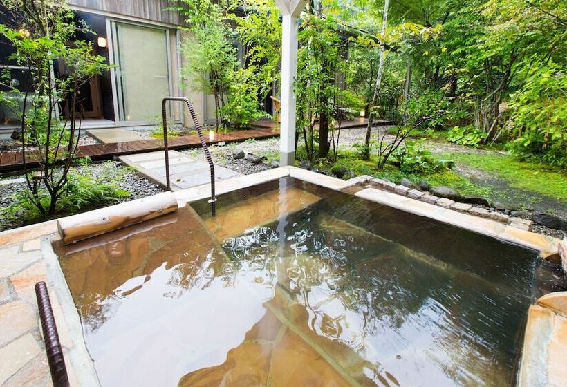 ريوكان Nemunohana