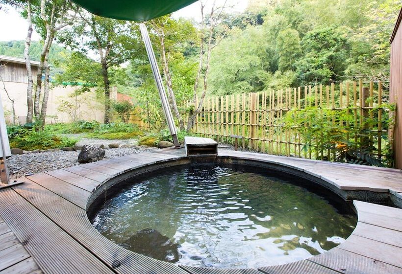 ريوكان Nemunohana