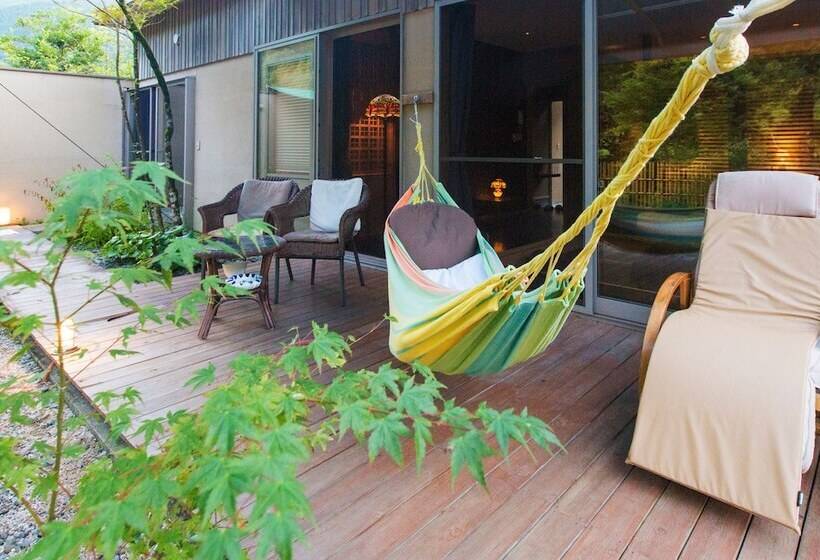 ريوكان Nemunohana