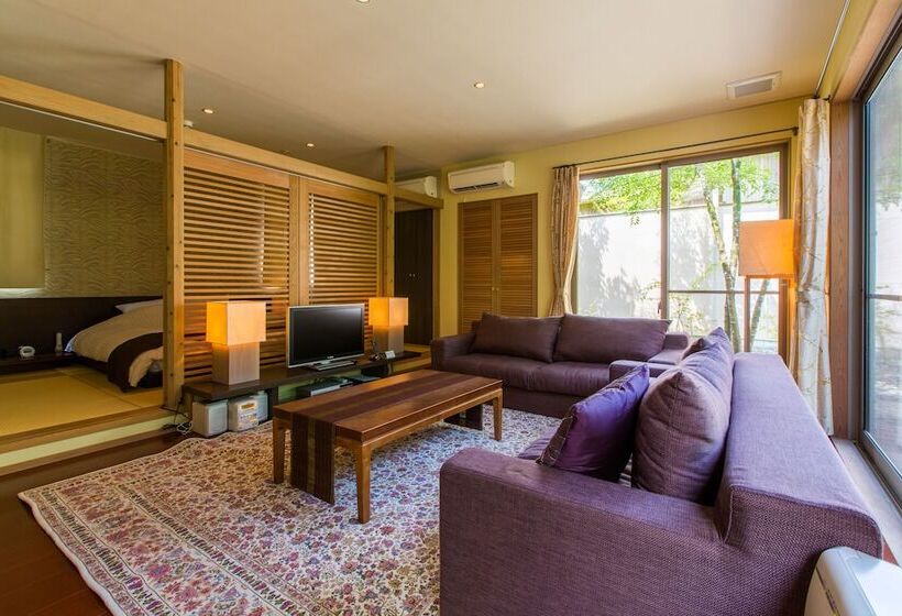 ريوكان Nemunohana