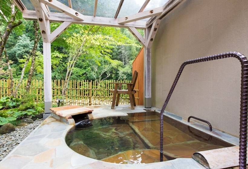 ريوكان Nemunohana