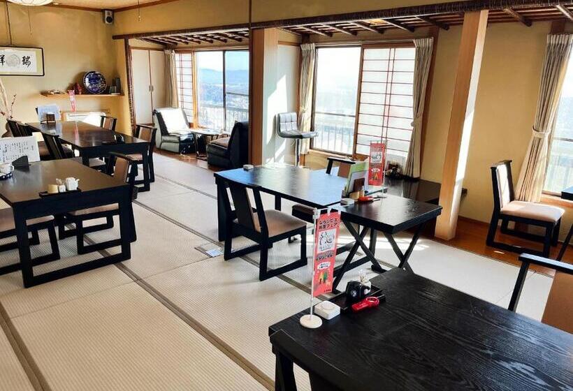 Shiroyama Ryokan