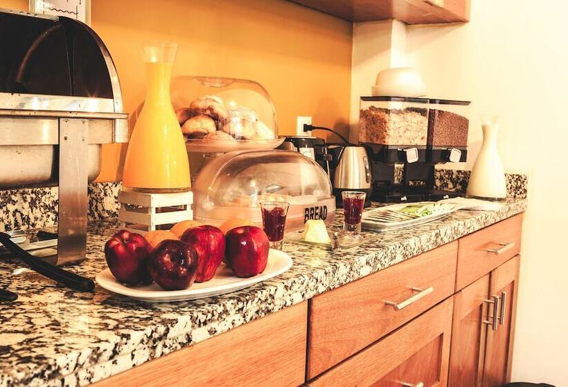 The Gallery By Myplace