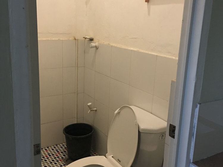 Twilight N Pension House