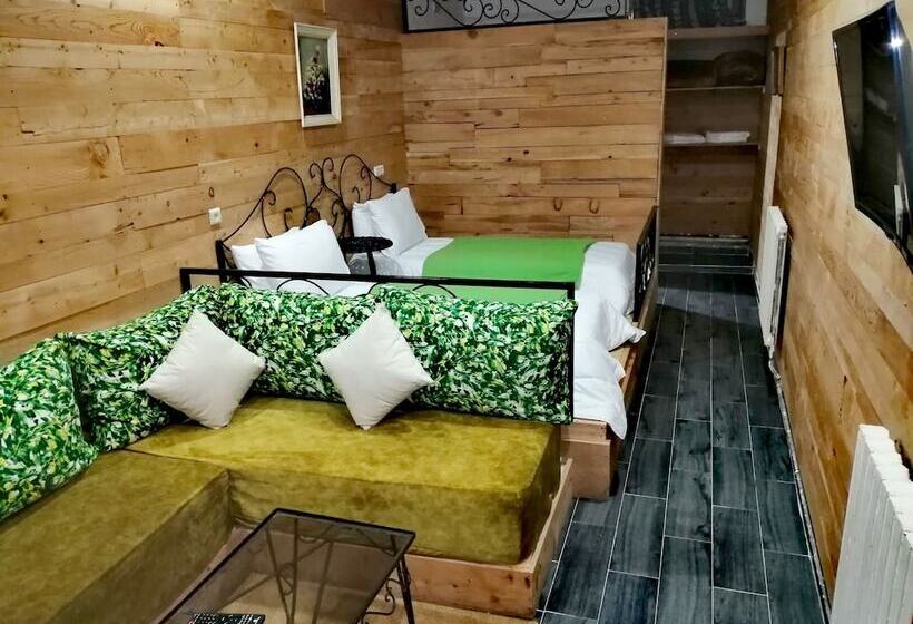 فندق صغير Tamanoucht Auberge