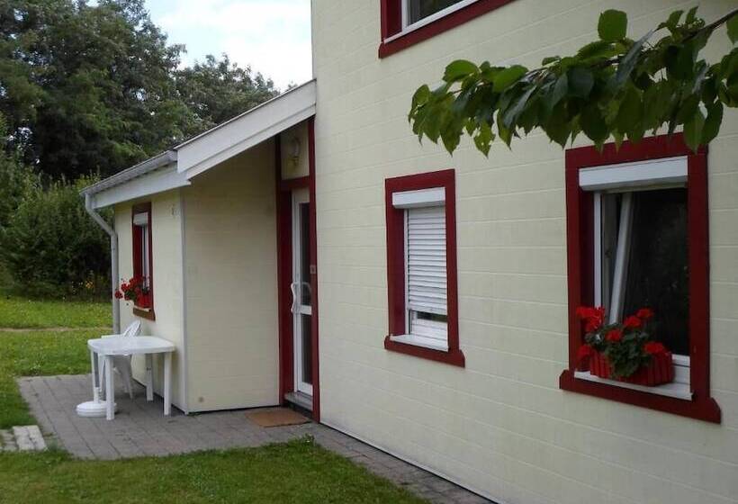 Appart Hotel Les Acacias