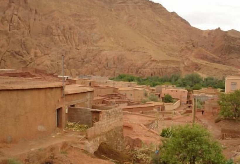 تختخواب و صبحانه Auberge Isabel