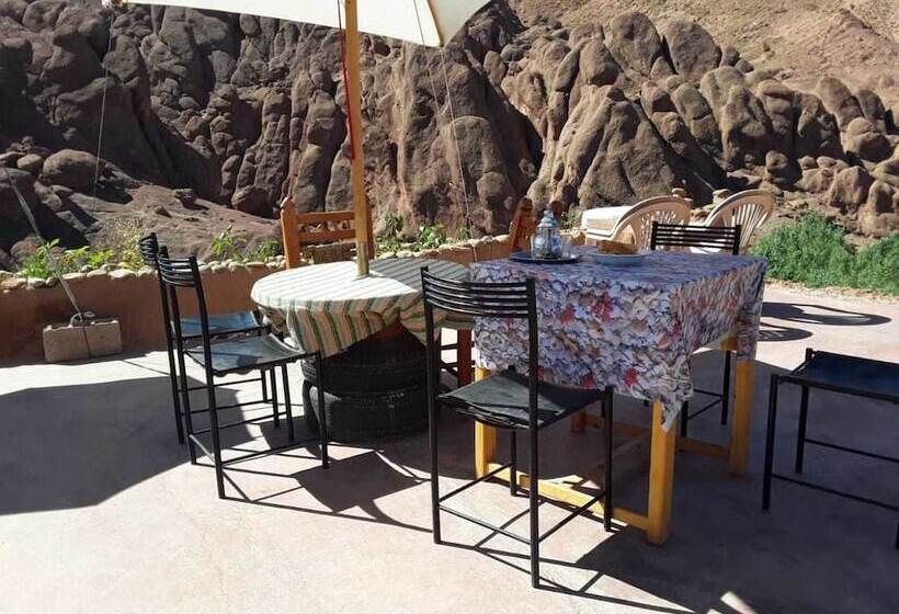 تختخواب و صبحانه Auberge Isabel