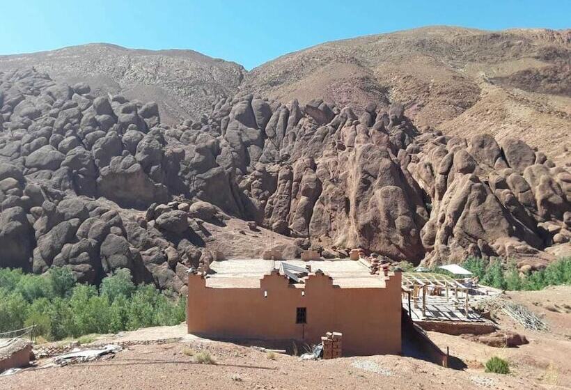 تختخواب و صبحانه Auberge Isabel