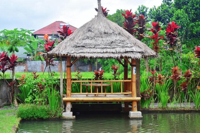 مبيت وإفطار Cahaya Tetebatu Inn