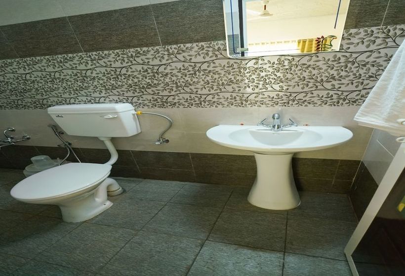 住宿加早餐 Cardamam County By Oyo Rooms