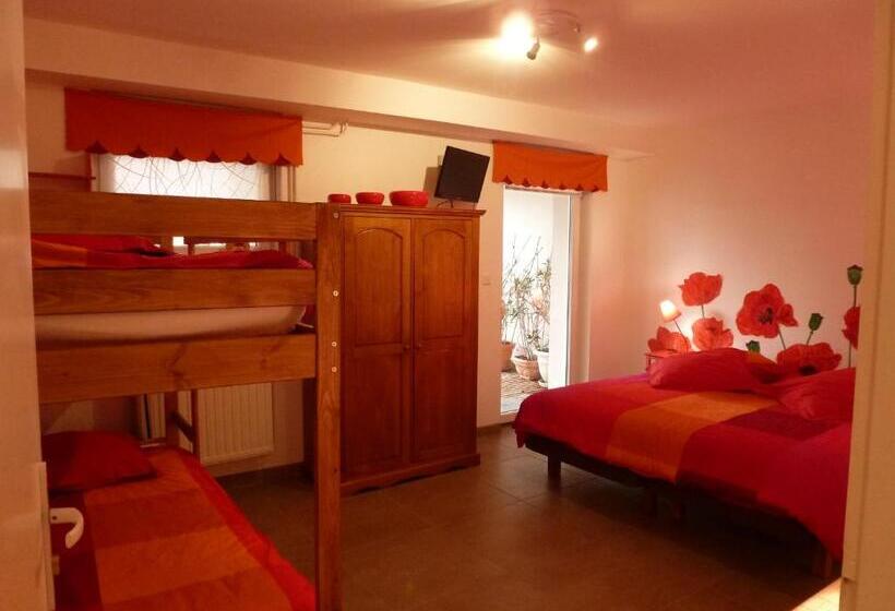 Bed and Breakfast Chambres D Hôtes Les Coquelicots