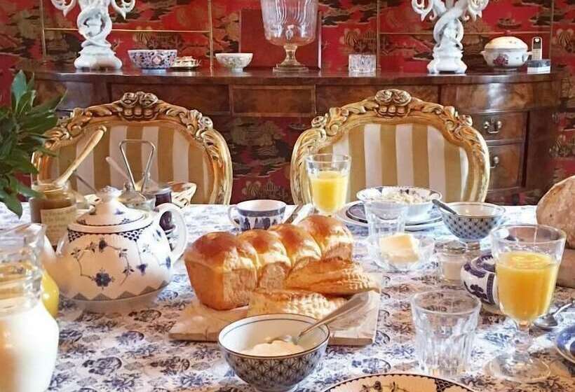 ベッドアンドブレックファースト Chateau De La Lande