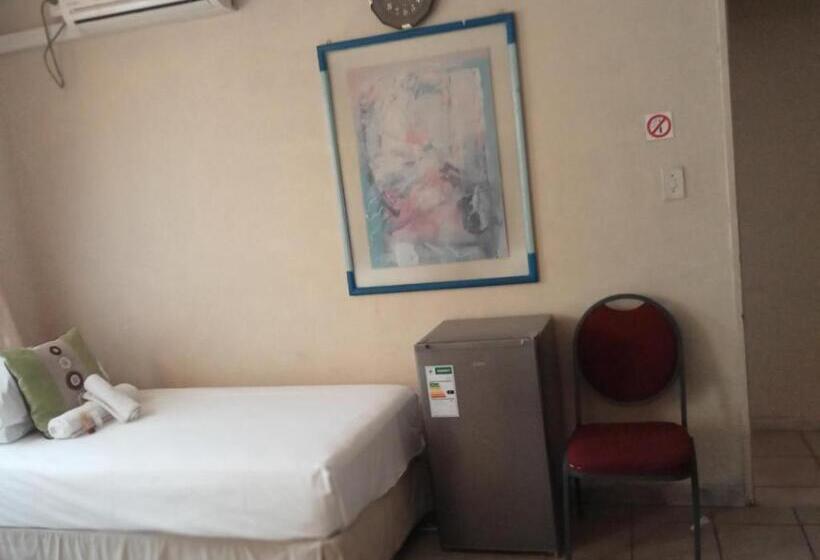 Bed and Breakfast Diphororo Guest House