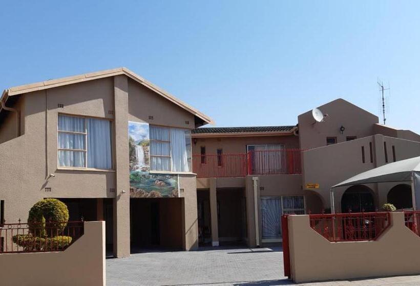 Bed and Breakfast Diphororo Guest House