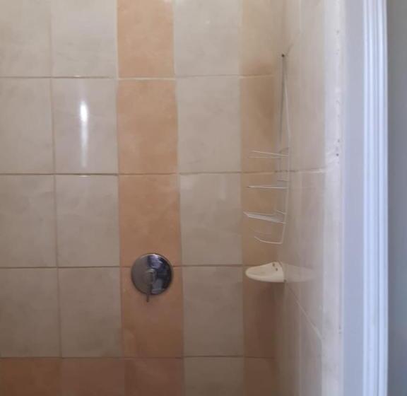 Bed and Breakfast Diphororo Guest House