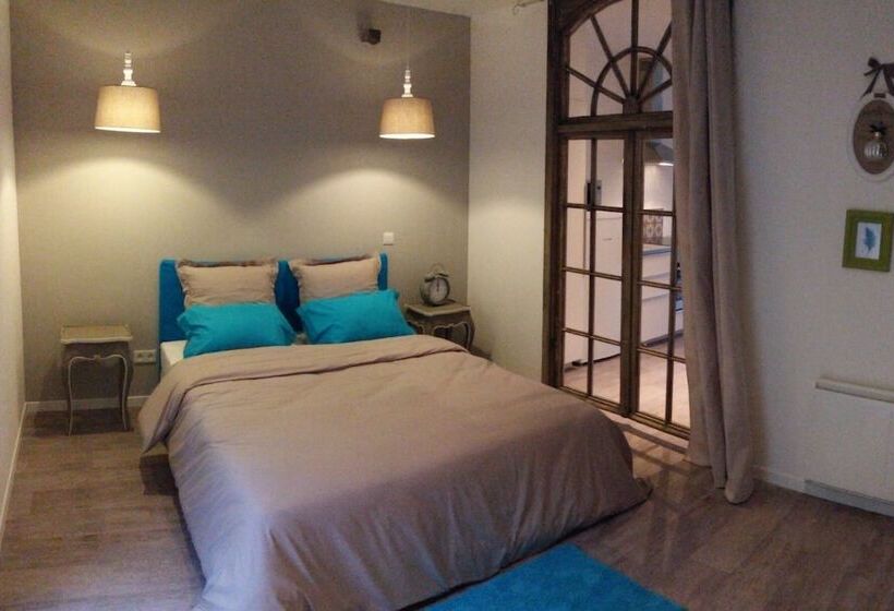 ベッドアンドブレックファースト Gite De Pierre Et De Lumière