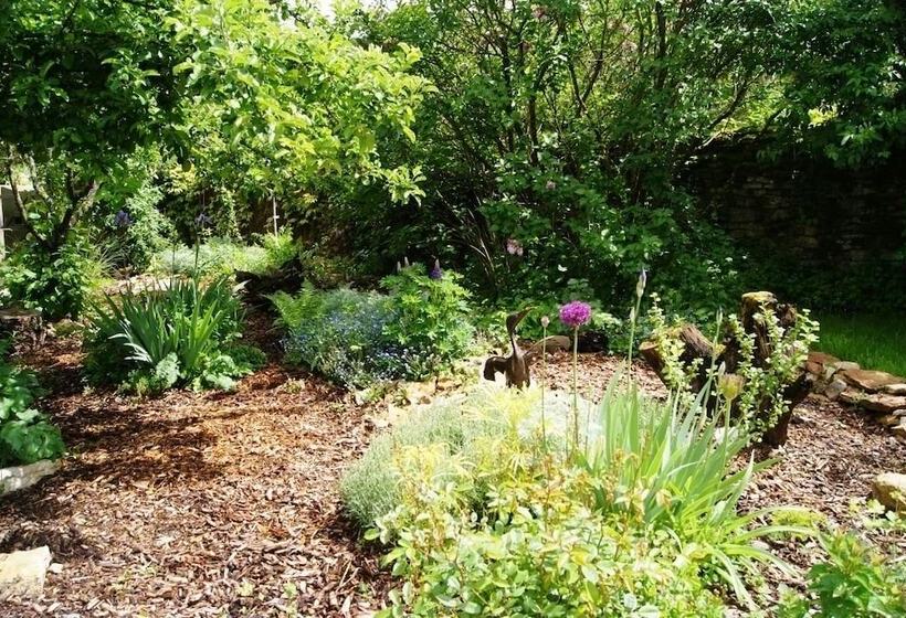 ベッドアンドブレックファースト Gite De Pierre Et De Lumière