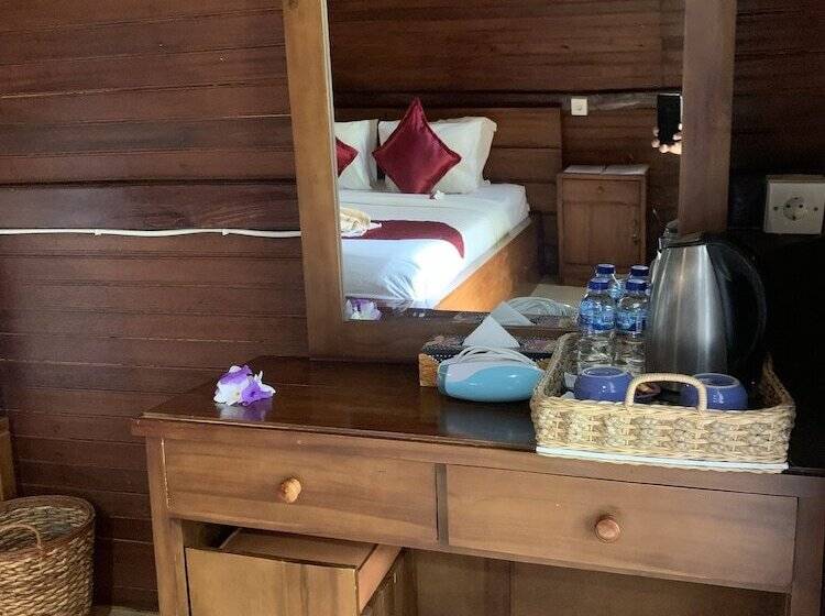 مبيت وإفطار Jona Bungalow