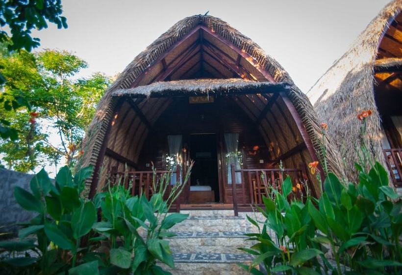 مبيت وإفطار Jona Bungalow