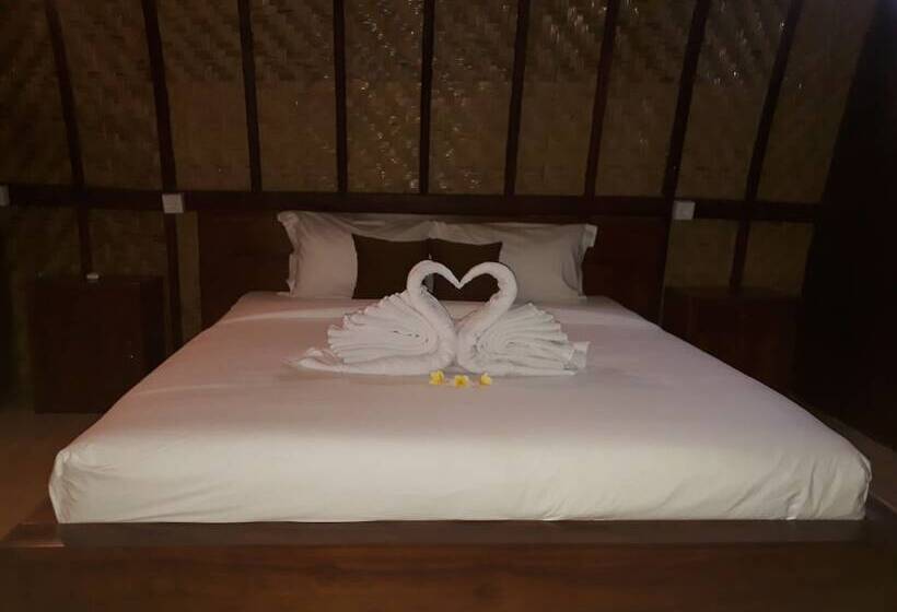 مبيت وإفطار Jona Bungalow