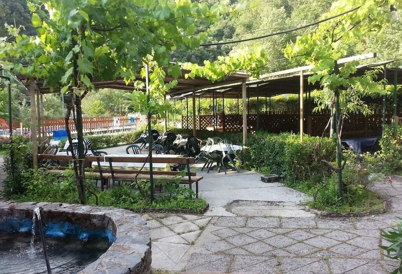 住宿加早餐  La Costa