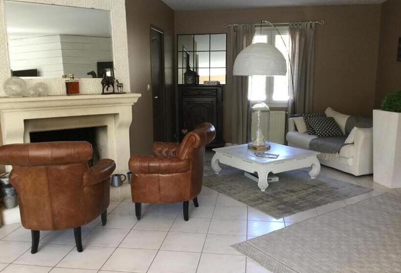 Bed and Breakfast La Maison Des Eaux Claires