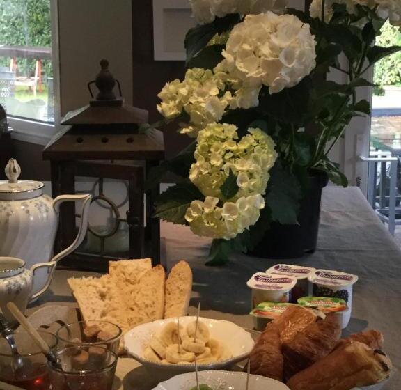 Bed and Breakfast La Maison Des Eaux Claires